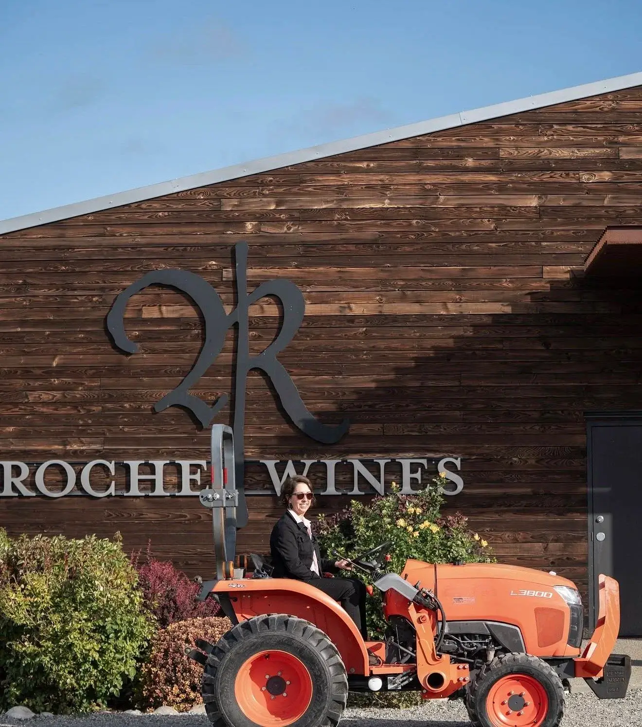 Roche Wines tractor and winery sign