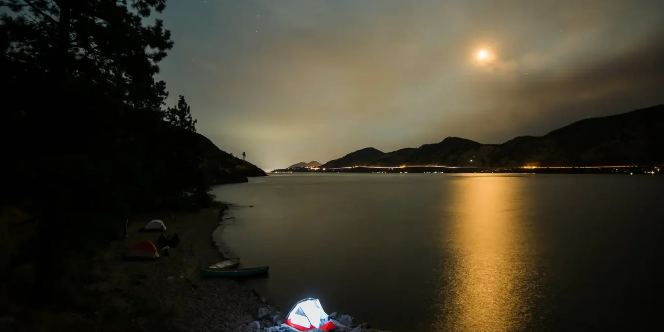 2017-08-31-Okanagan-Mountain-Park-Canoe-Climbing-504