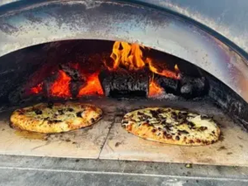 Copy of Pizza in oven